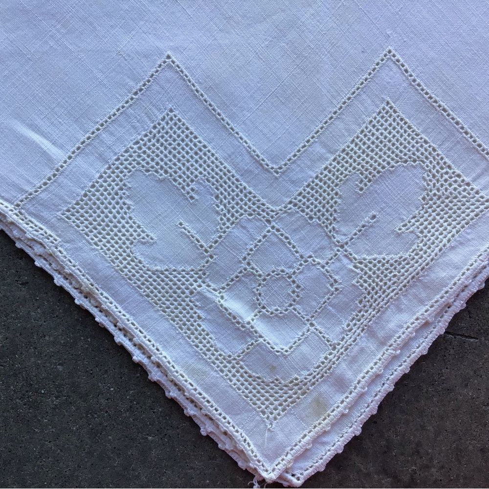 Vintage Cutwork Linen Cotton Dinner Napkins Set of 3